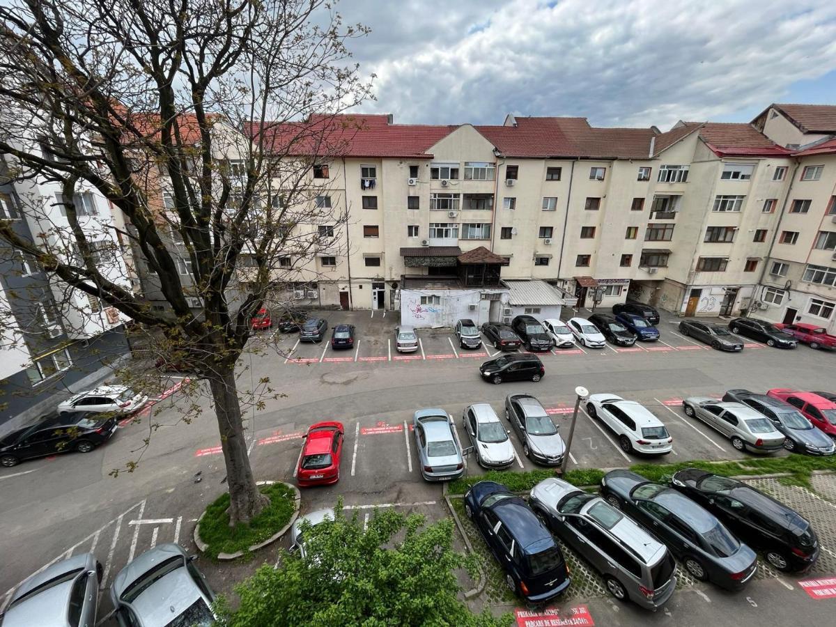Apartament Victoria Târgu Jiu Exterior foto